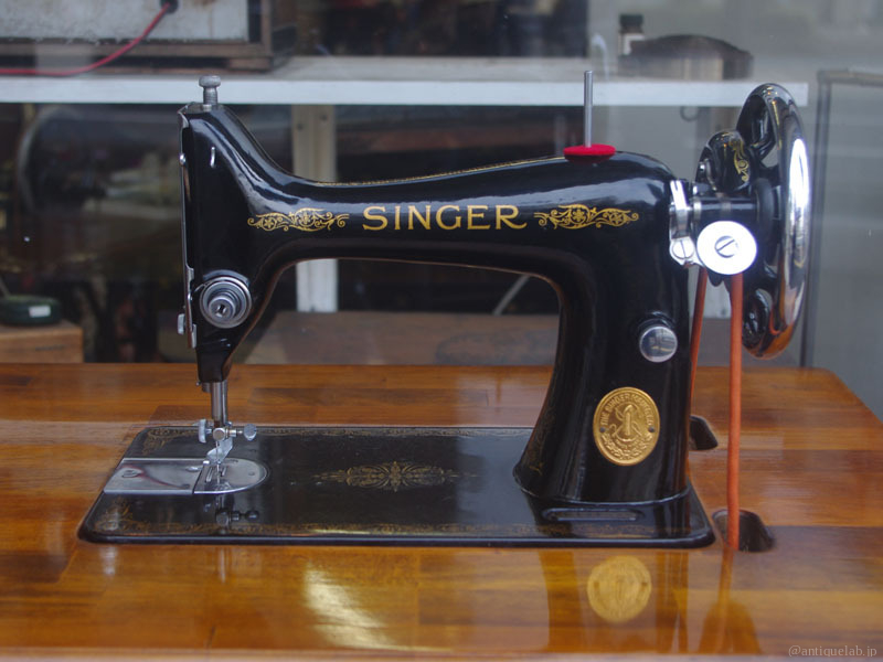 No.769 SINGER 99K シンガー コンパクト足踏みミシン – アンティーク